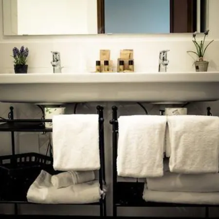 The Artists' Palace 4* Firenze
