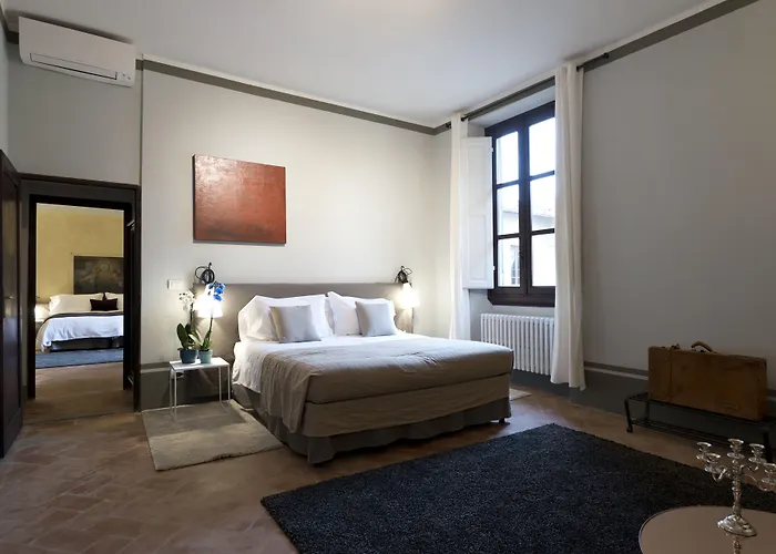 The Artists' Palace Pensión Florencia