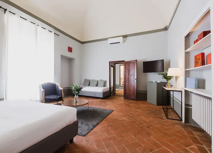 Pensión The Artists' Palace 4*