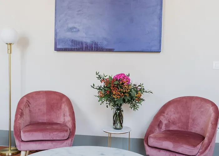 The Artists' Palace 4*