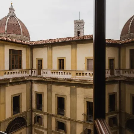 The Artists' Palace Florenz