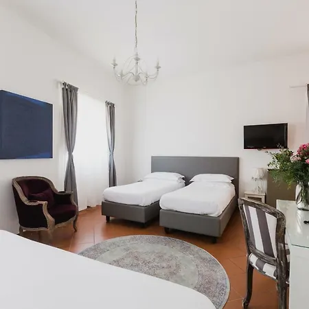 게스트하우스 The Artists' Palace 4*